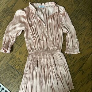 Reset by Jane Dress- dusty pink, 3 quarter length sleeves, cinched at the waist.